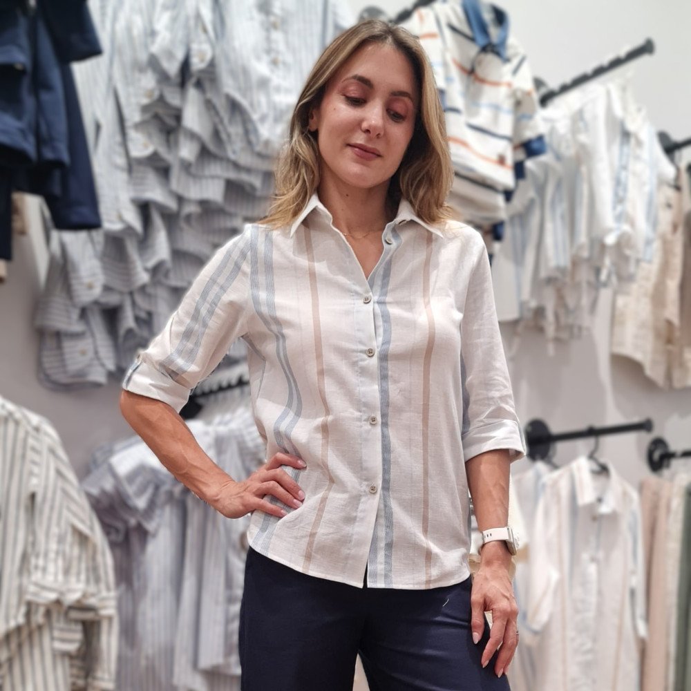 CAMISERA BLANCA A RAYAS