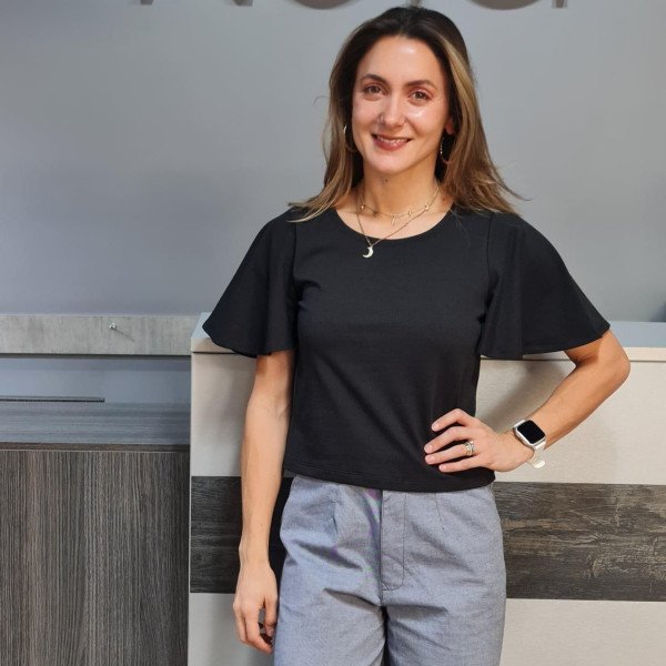 CAMISETA NEGRA M-OLEADA