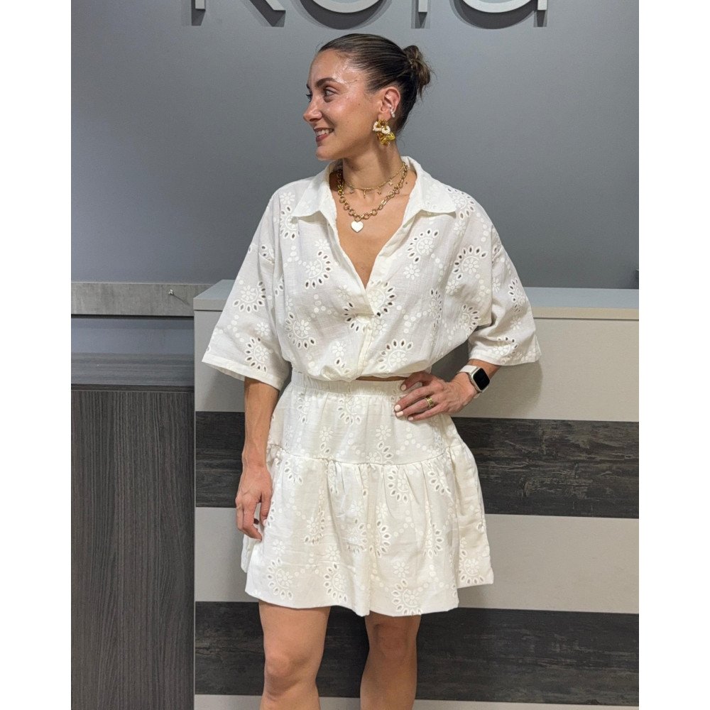 FALDA BLANCA OJALILLO BOMBACHA