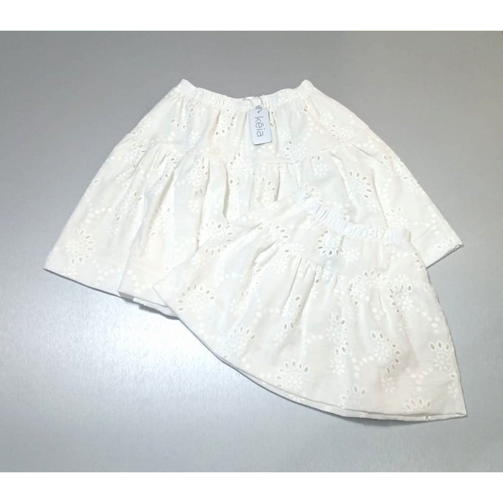 FALDA BLANCA OJALILLO BOMBACHA