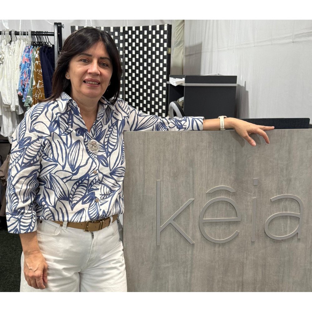 CAMISERA DISEÑO AZUL