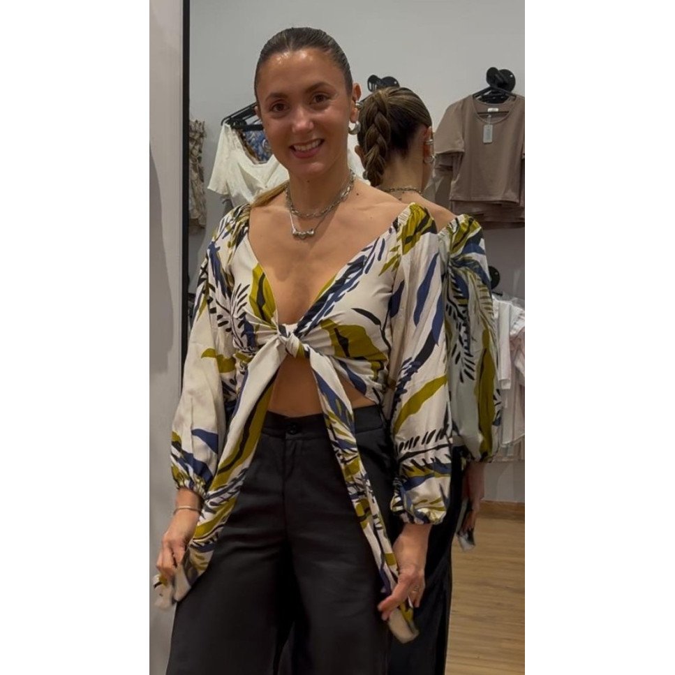 BLUSA CRUZADA DISEÑO VERDE-AZUL