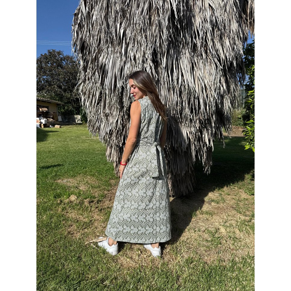 VESTIDO LINO VERDE OJALILLO